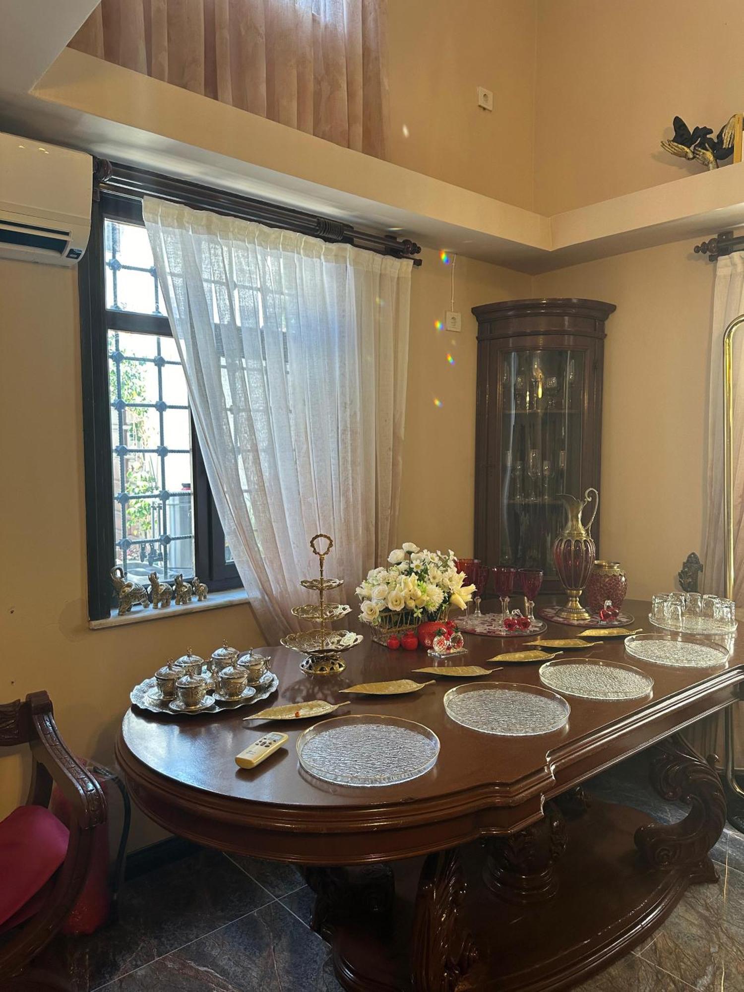 Loost Town Inn Hotel Анталья Экстерьер фото